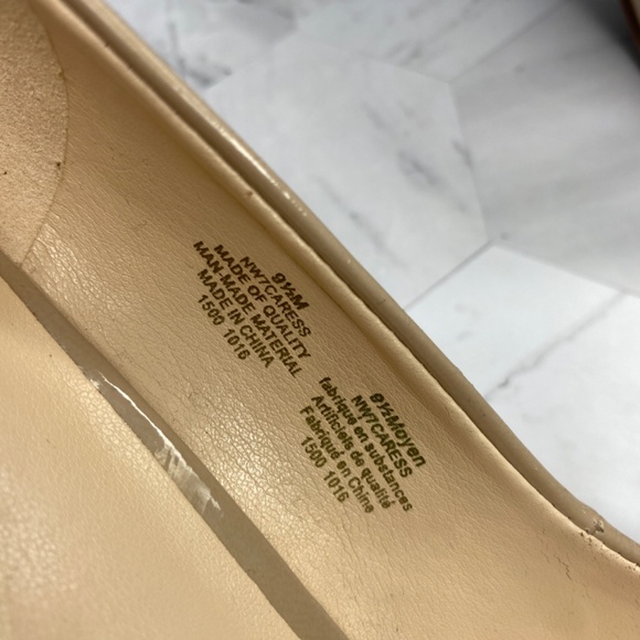 🥳Host Pick🥳 Nine West Mary Jane Nude Heels Size 9.5 - Picture 8 of 16